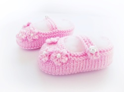 Baby Shoes, Pink Baby shoes by StarBaby Designer Knitwear, www.starbabyknitwear.com