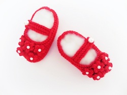 Baby Shoes, Red shoes by StarBaby Designer Knitwear, www.starbabyknitwear.com