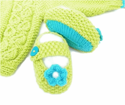 Baby Girl Shoes, Flower Shoes, hand knitted booties by StarBaby Designer Knitwear, www.starbabyknitwear.com
