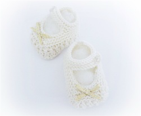 Baby Girl Shoes, hand knit booties by StarBaby Designer Knitwear, www.starbabyknitwear.com