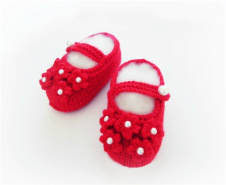 Red Baby Shoes, Flower Shoes, hand knitted booties by StarBaby Designer Knitwear, www.starbabyknitwear.com
