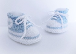 Baby Blue Sneakers, Converse booties, hand knitted booties by StarBaby Designer Knitwear, www.starbabyknitwear.com